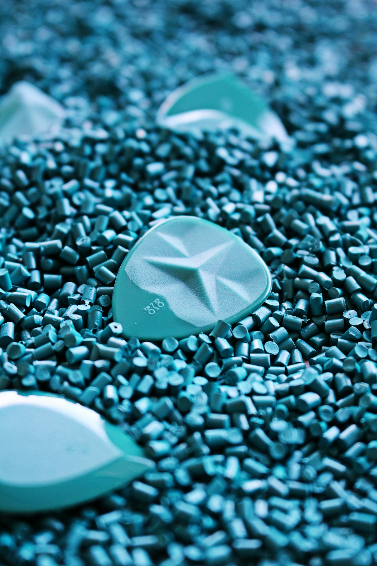 From Shore 0A Ultra-Soft Gel to 95A High-Rigidity: Complete TPE Hardness Selection & Rebound Testing Guide